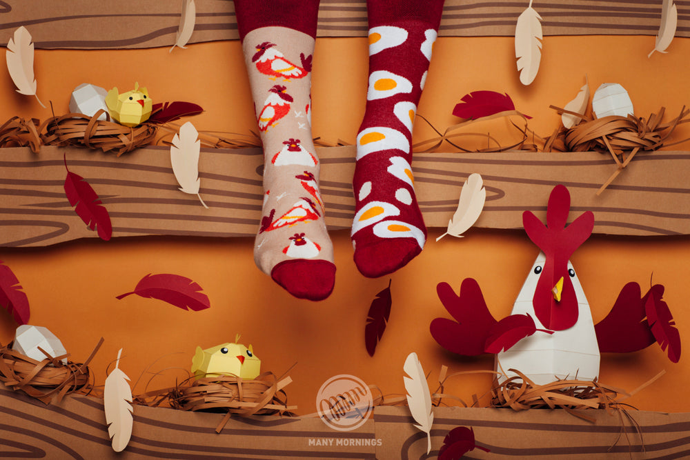 
                  
                    Many Mornings Socken Egg and Chicken Hühner Eier
                  
                